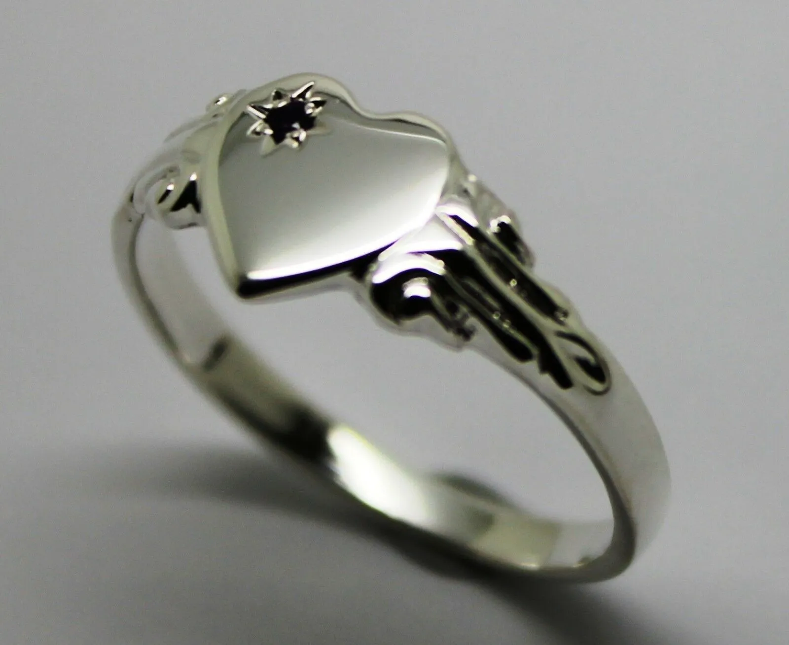 231 Genuine Full Solid New Sterling Silver Heart Amethyst Set Signet Ring Size N