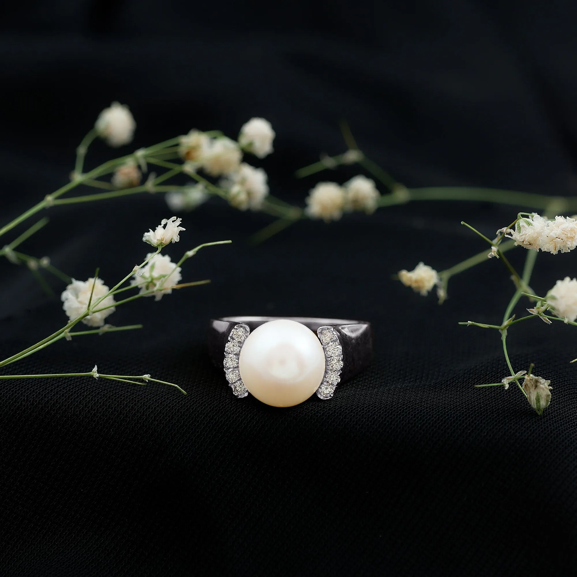 8.25 CT Freshwater Pearl Solitaire with Diamond Collar Ring