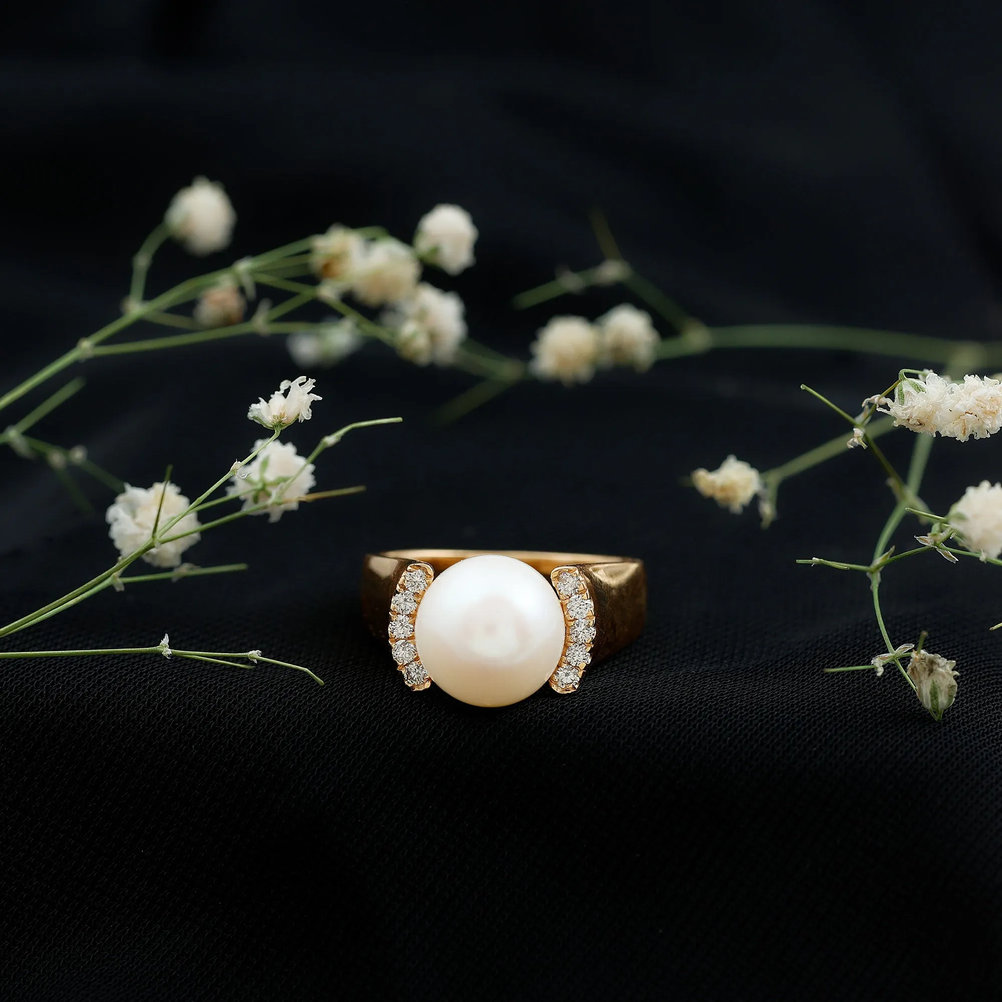 8.25 CT Freshwater Pearl Solitaire with Diamond Collar Ring