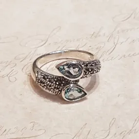 Blue topaz duo ring in silver with Marcasite