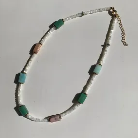 BREEZE NECKLACE