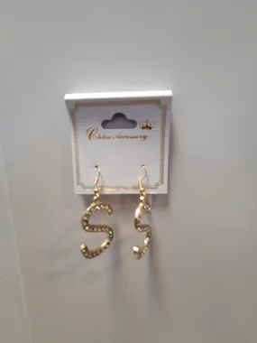 Chloe Accessory Initial Earring