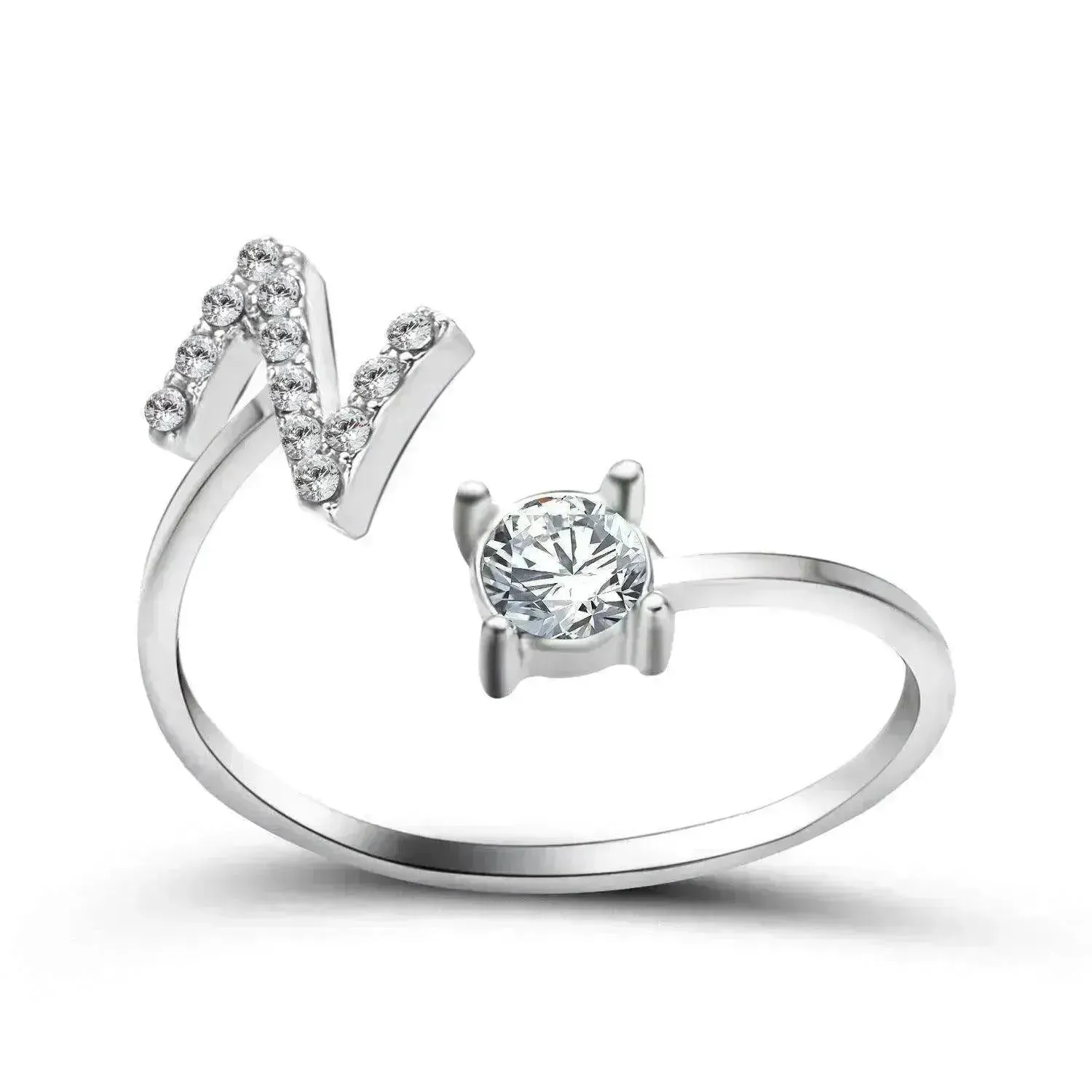 Customizable 26-Letter Ring: Fashionable & Elegant Jewelry