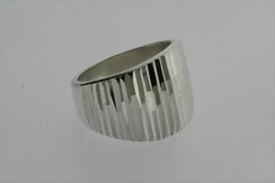 diamond stripe signet ring