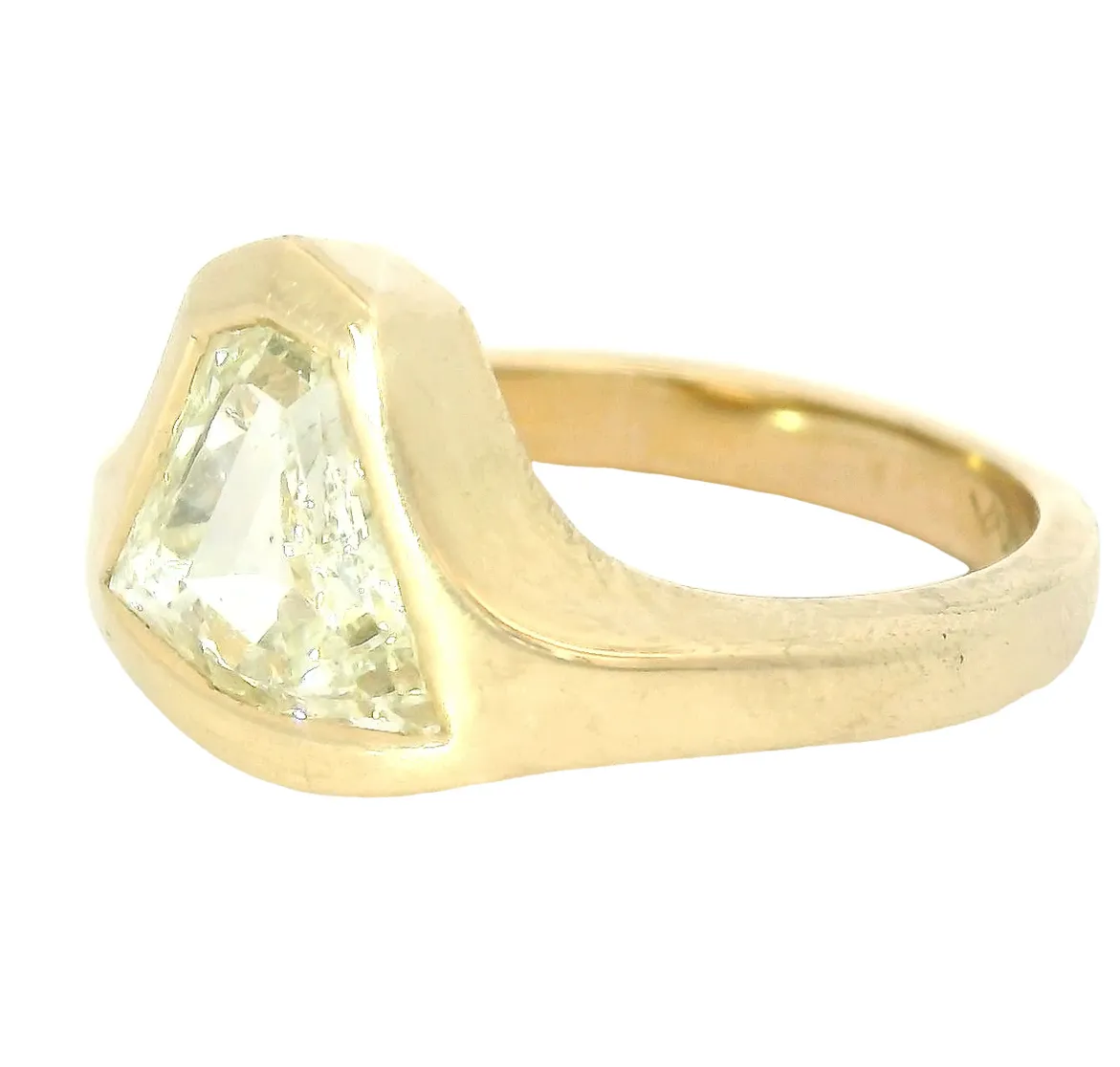 Filakia Diamond Solitaire Ring