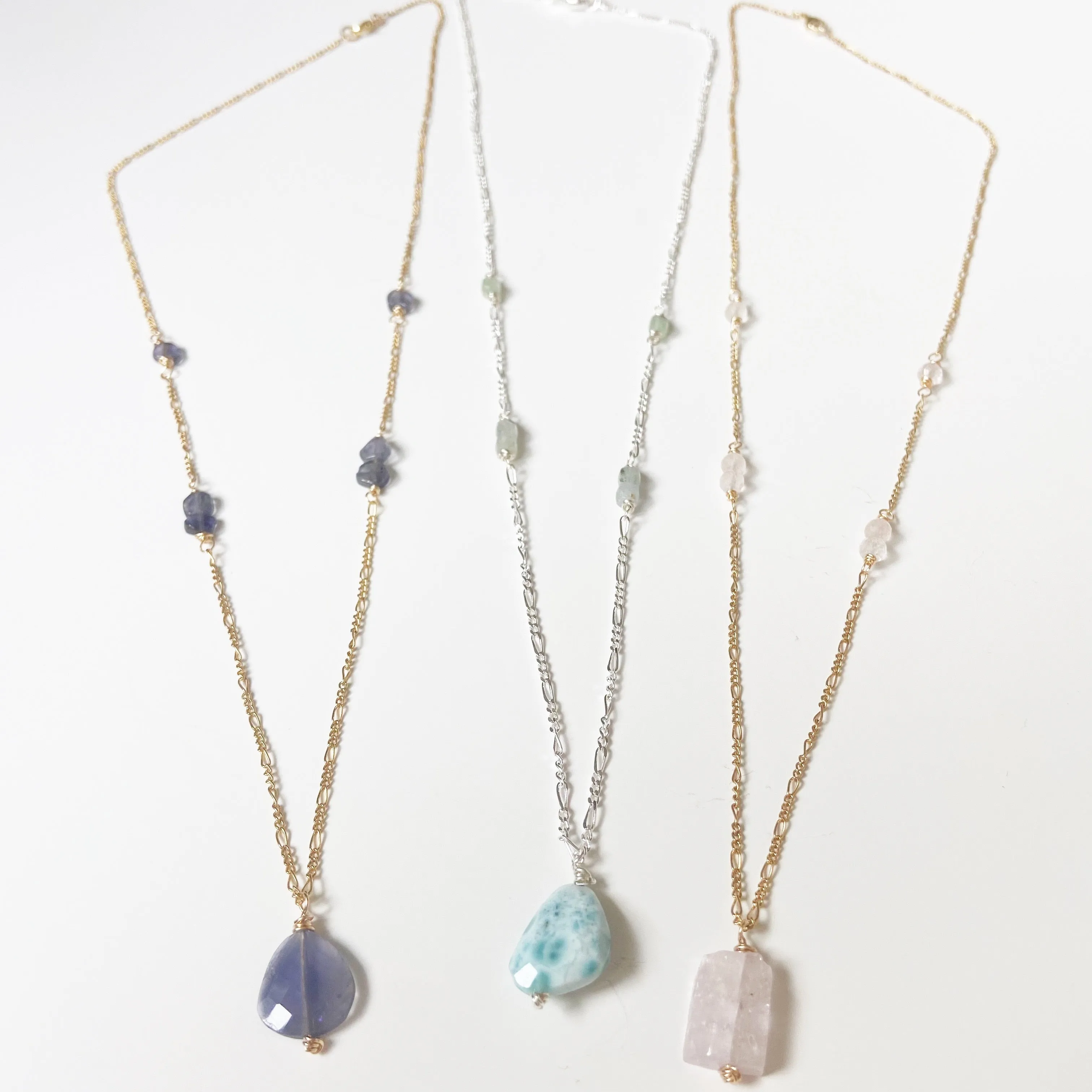 Floating Gemstone Mid Length Necklace (21 inches)