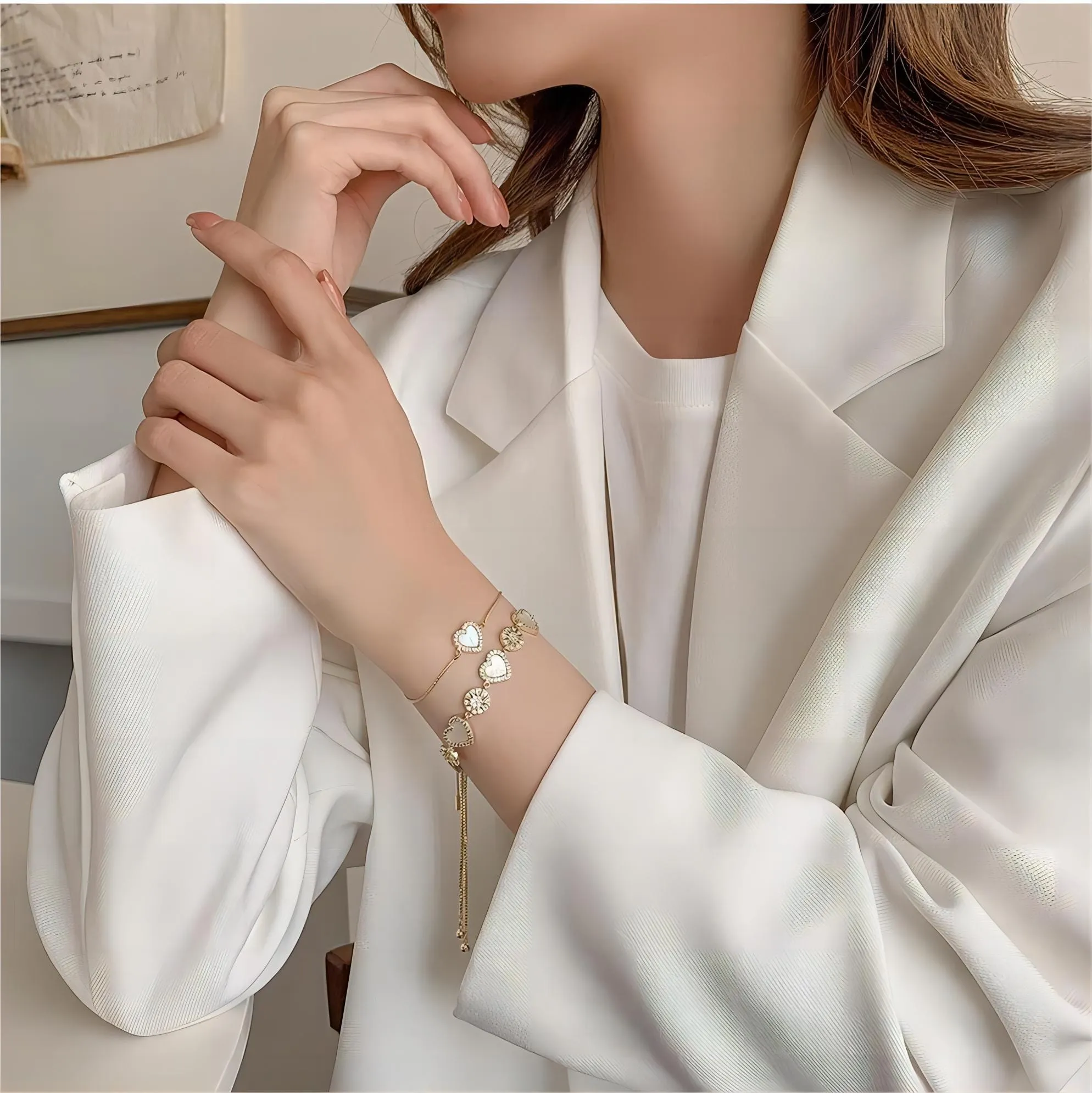 Gold Natural Pearl Shell Heart Bracelet