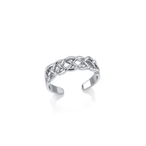 In a timeless moment ~ Celtic Knotwork Sterling Silver Toe Ring TR605