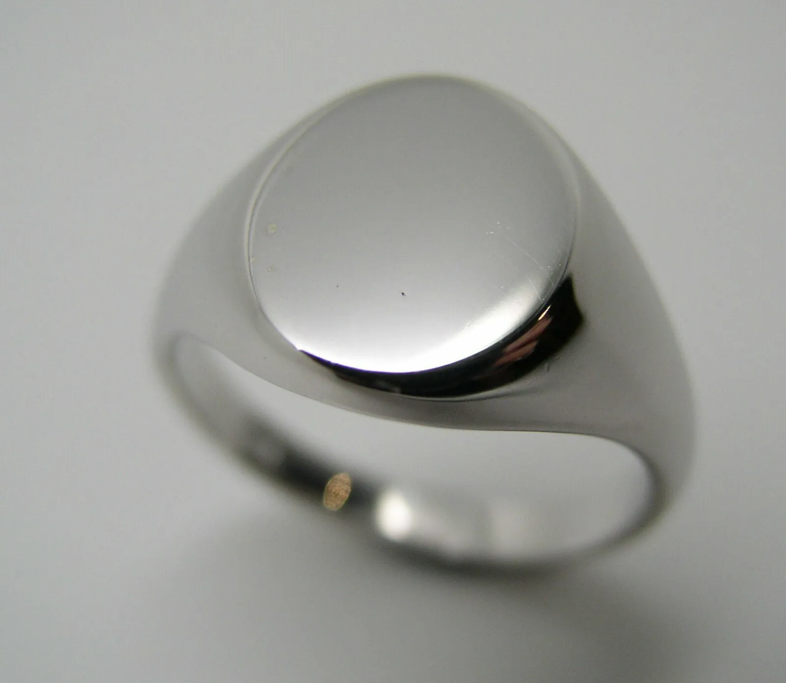 Kaedesigns, New Genuine Sterling Silver Full Solid Oval 12mm x 13mm Heavy Signet Ring in your size