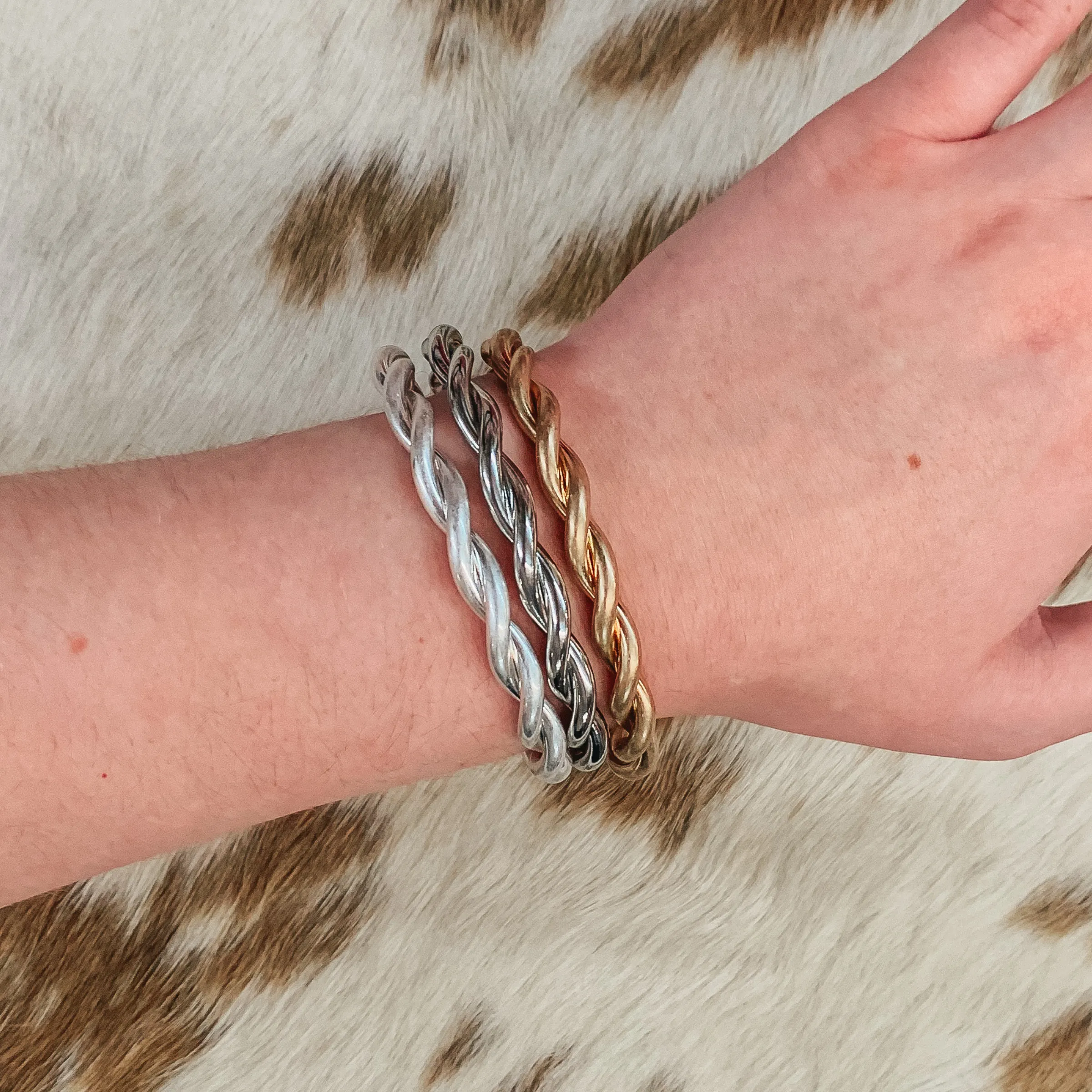 Low Key Obsessed Bracelet in Gunmetal