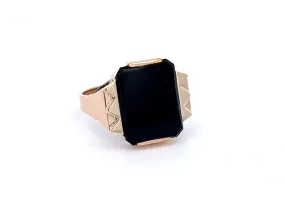 Onyx 9ct Yellow Gold Signet Ring