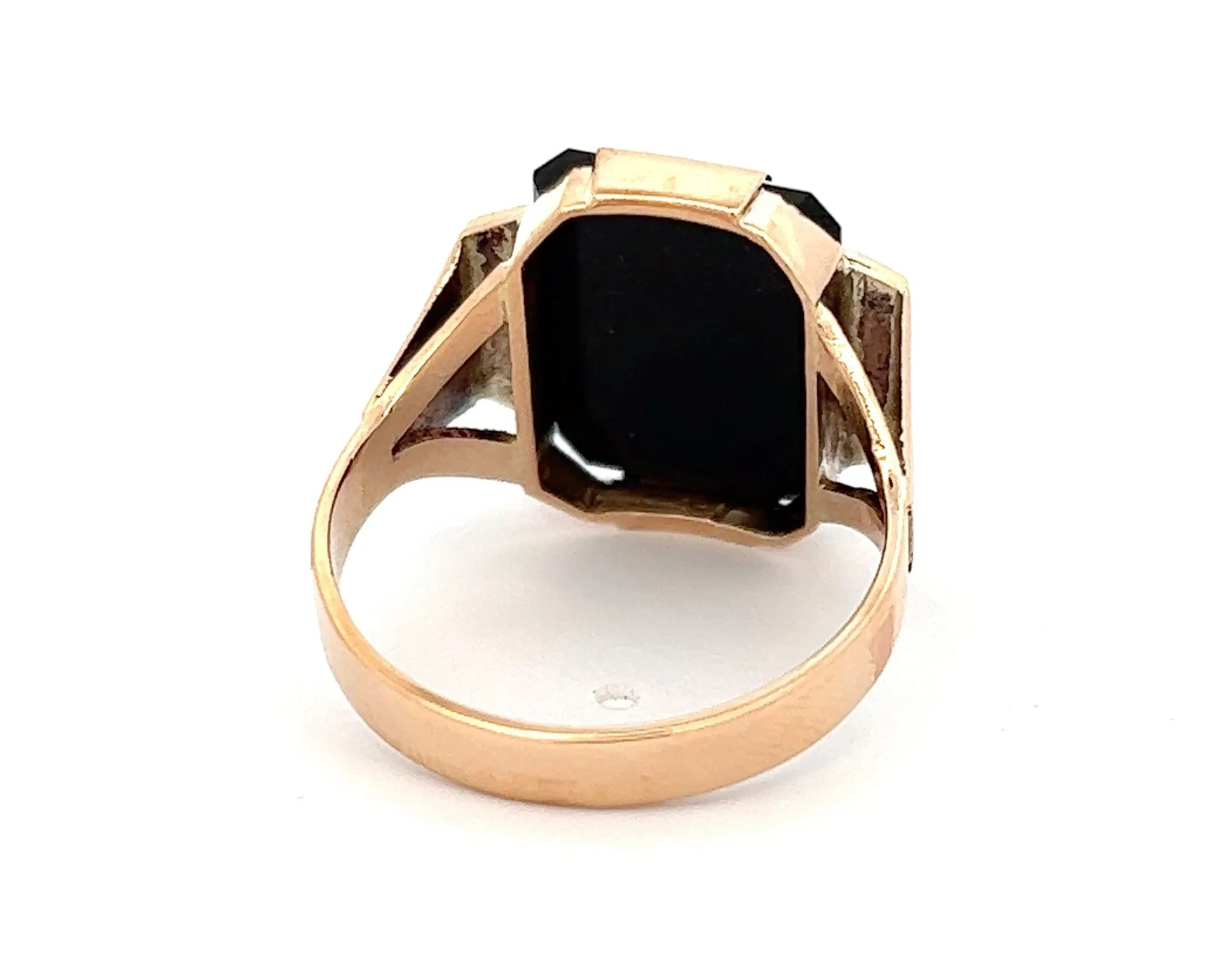 Onyx 9ct Yellow Gold Signet Ring