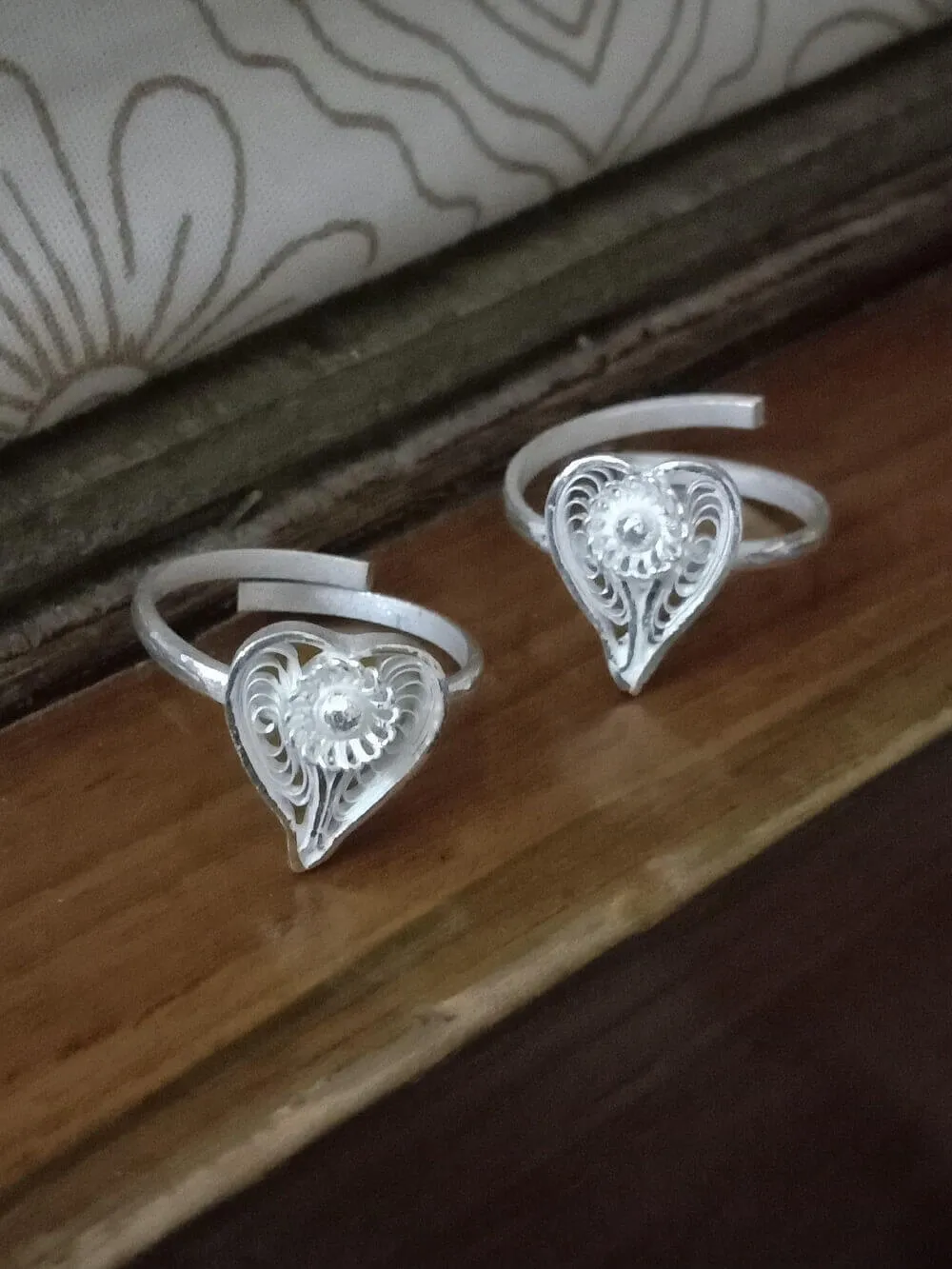 Paan Toe Ring Single