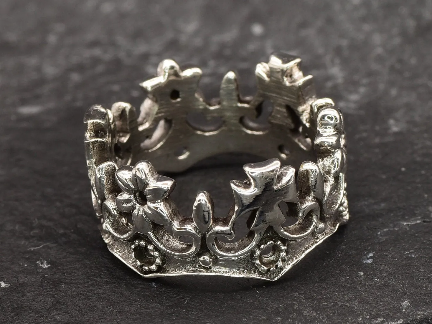 Silver Crown Ring - Silver Gothic Ring, Silver Queen Crown Ring