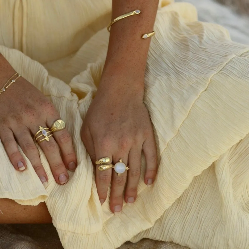 Swirl Gold Ring