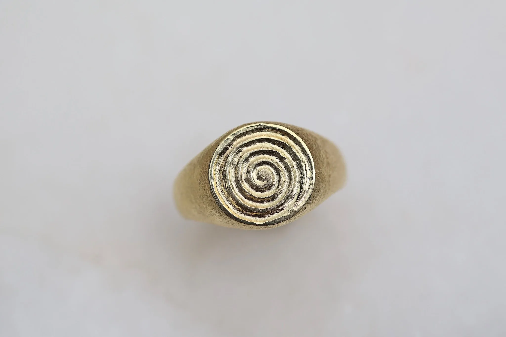 Swirl Gold Ring