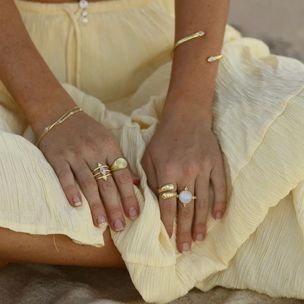 Swirl Gold Ring