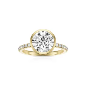 The Round Bezel Pavé