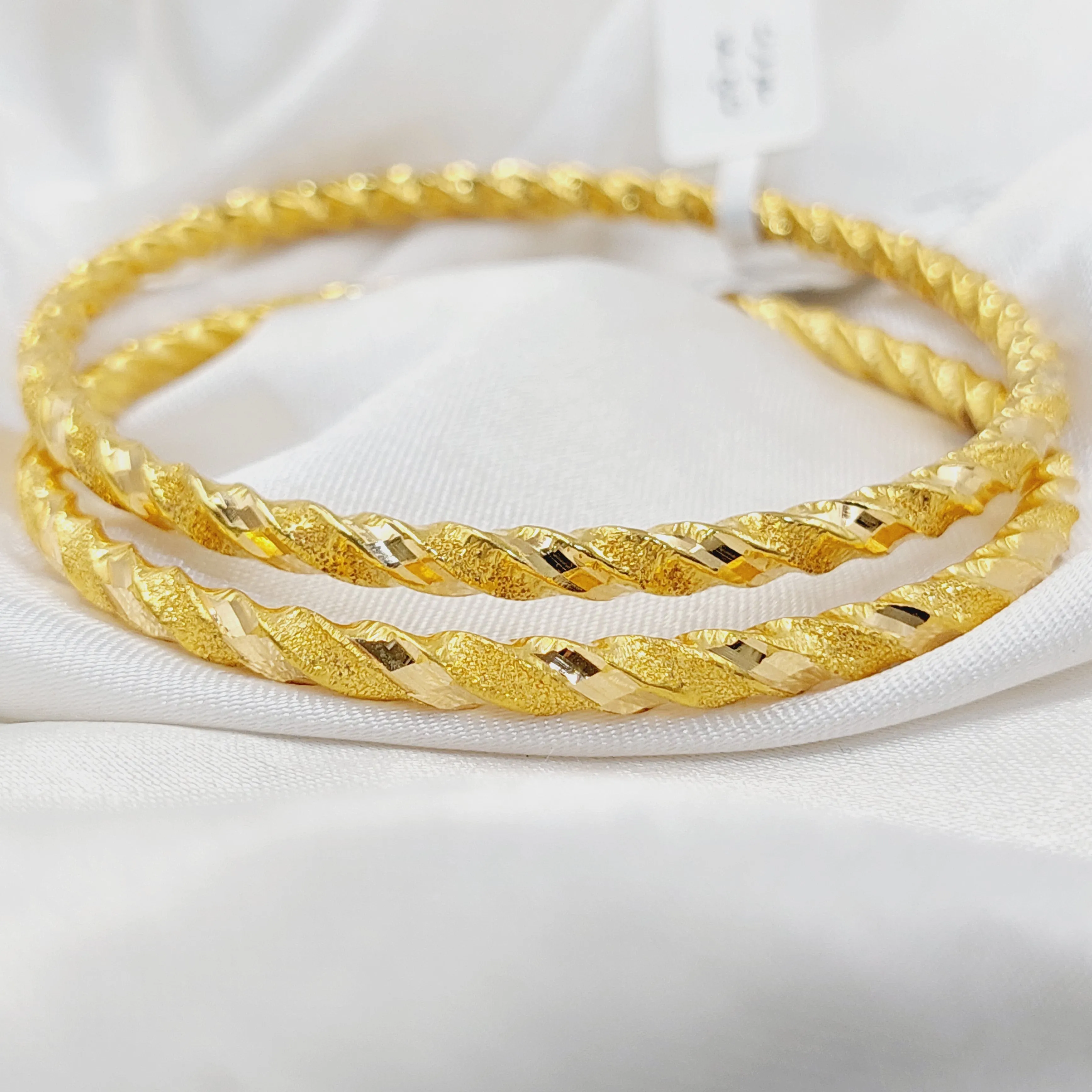 Twisted Hollow Bangle