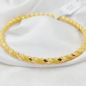 Twisted Hollow Bangle
