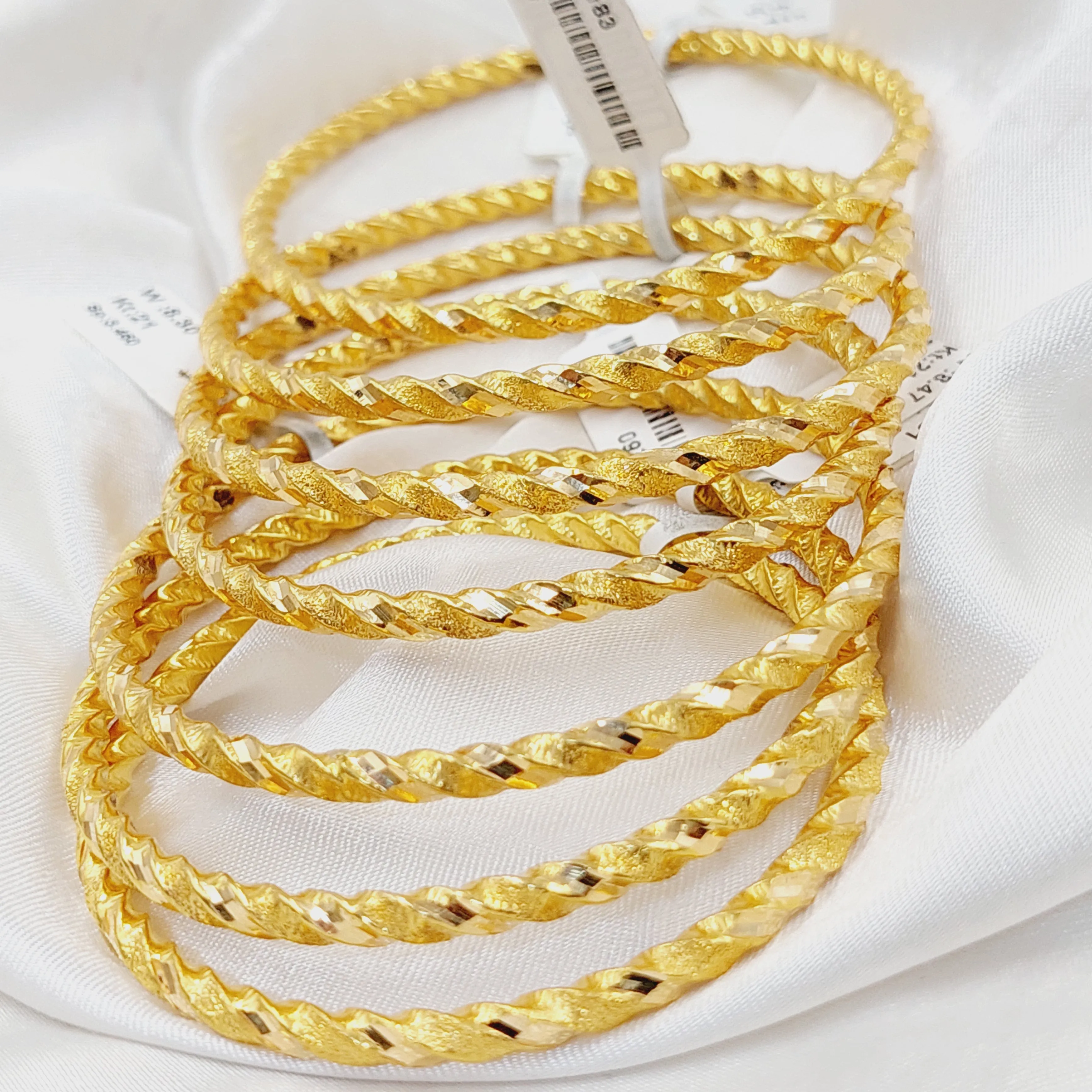 Twisted Hollow Bangle