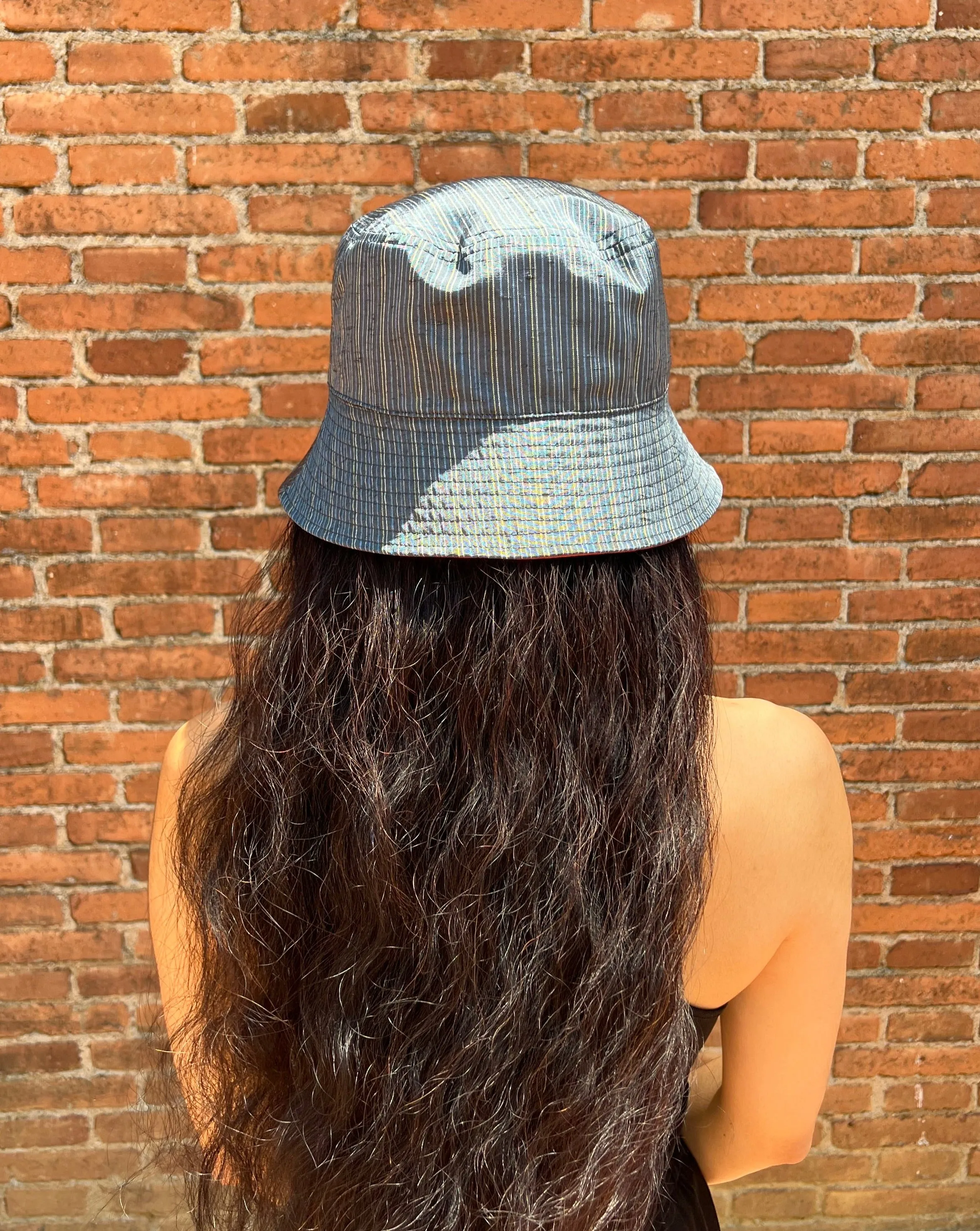 UPCYCLED KIMONO BUCKET HAT・STRIPE AKA ストライプ 赤