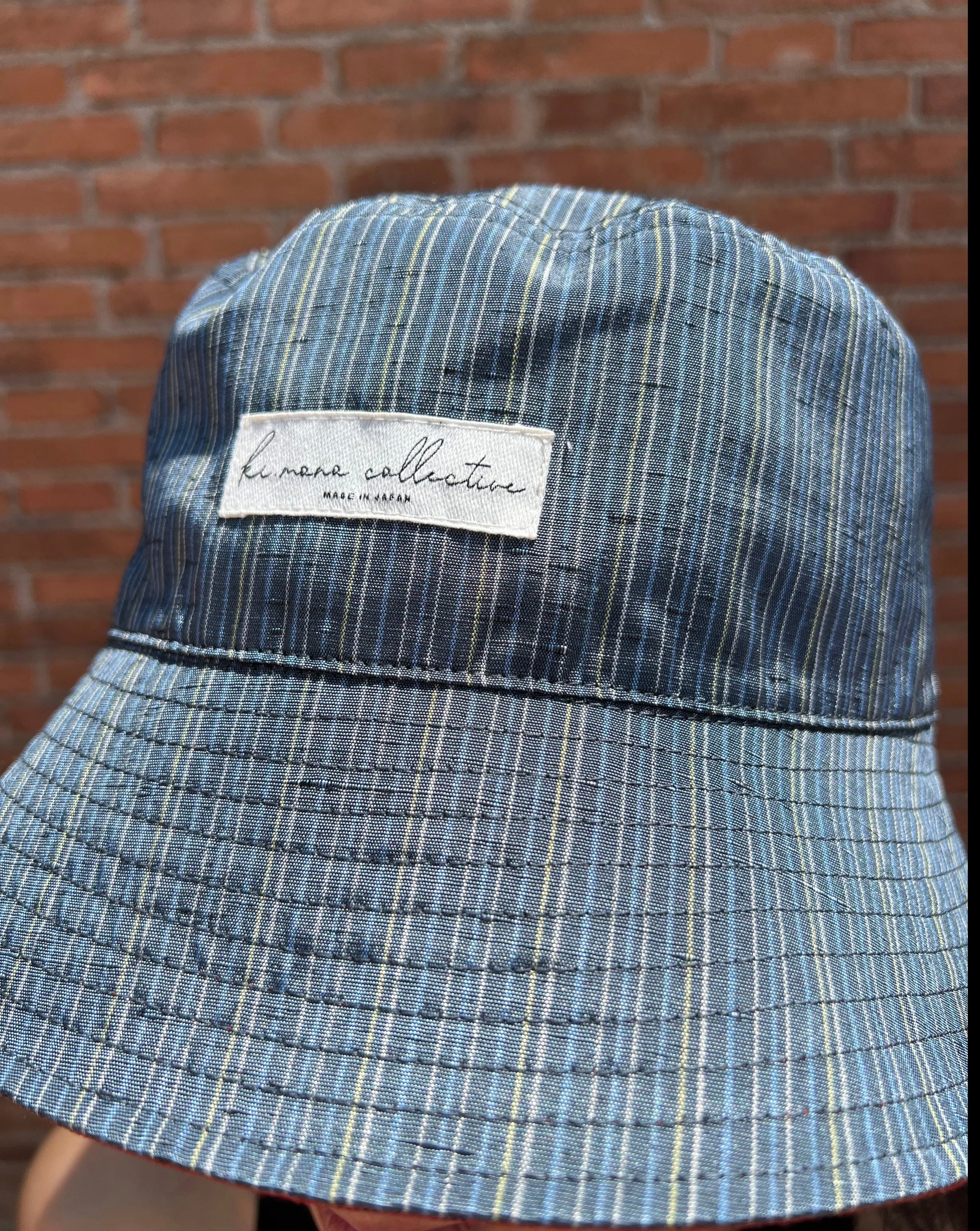 UPCYCLED KIMONO BUCKET HAT・STRIPE AKA ストライプ 赤