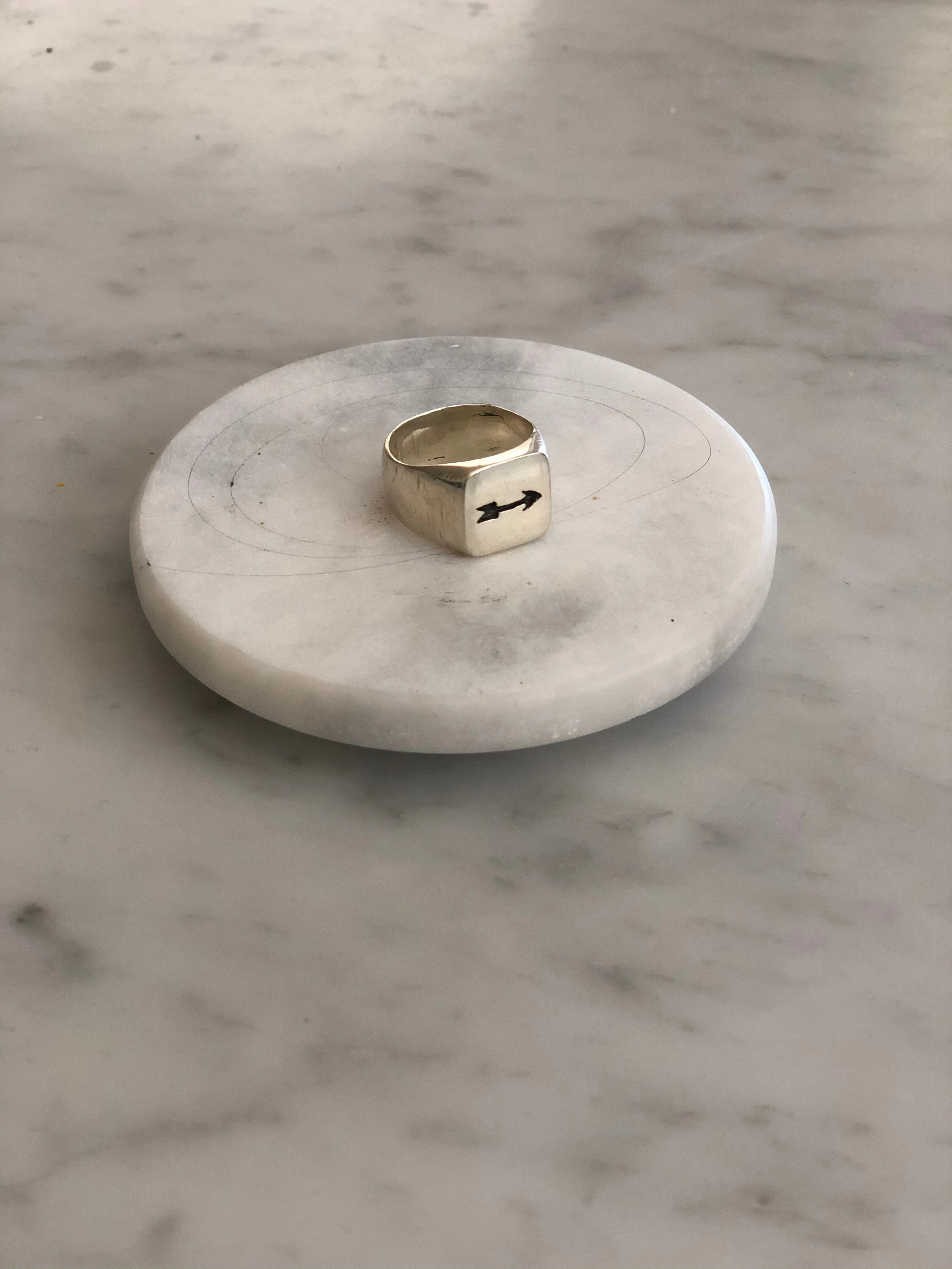 Uptown X Malm - Arrow Signet