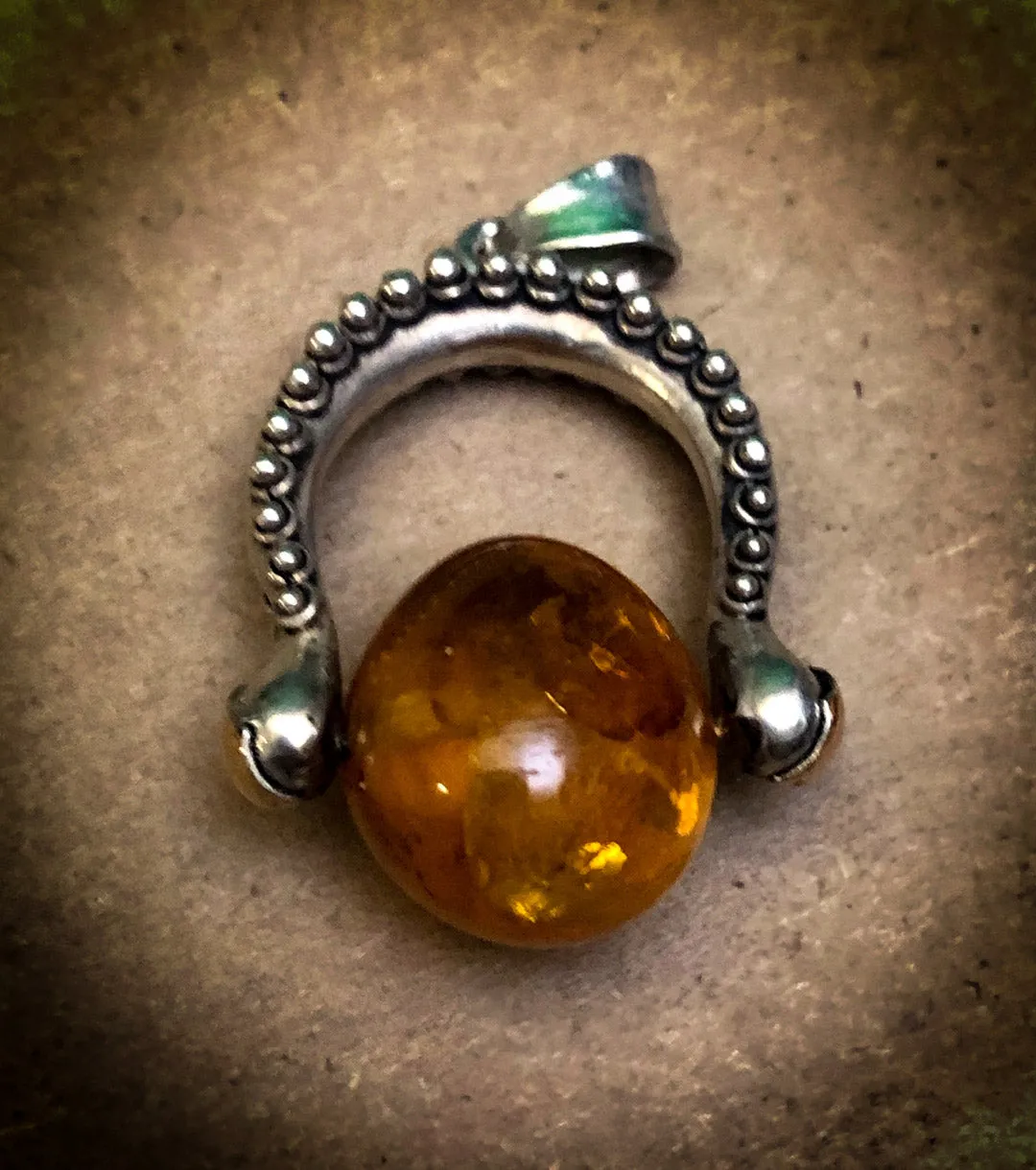 Victorian Horseshoe Amber "Spinner" Fob 925 Silver Pendant Necklace