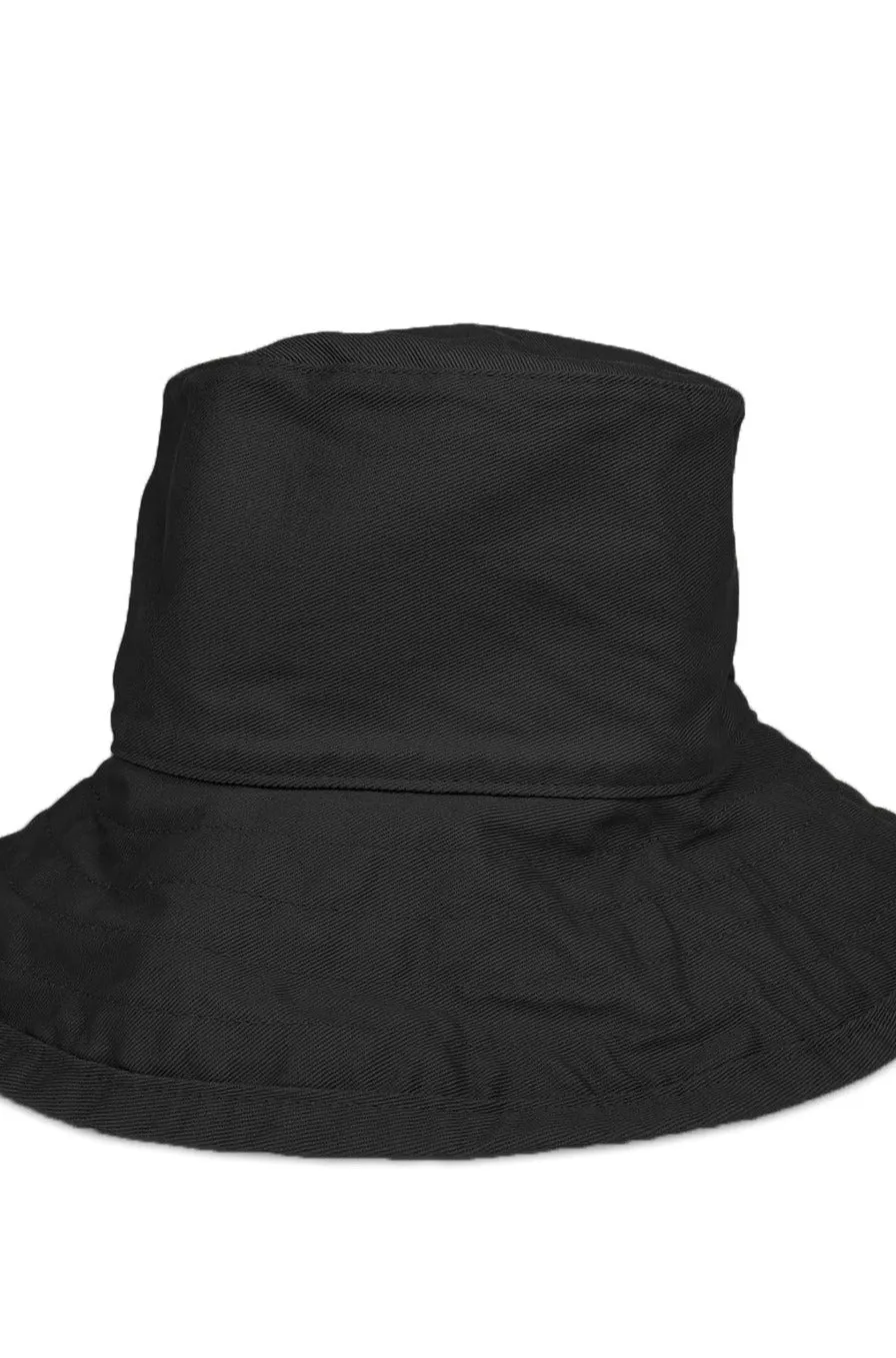 WASHED COTTON CRUSHER HAT